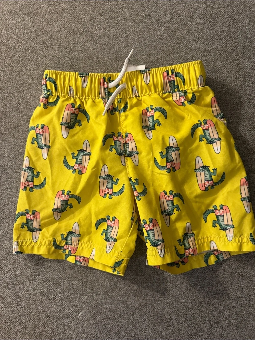 5/$15- Swim trunks size 3t